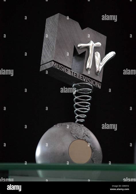 Mtv Music Award Trophy Hi Res Stock Photography And Images Alamy