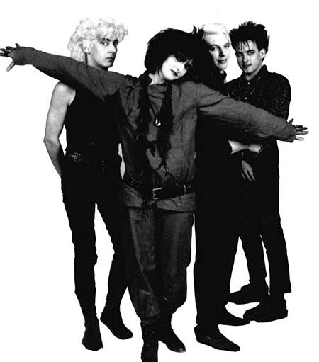Siouxsie and the banshees were a british rock band, formed in london in 1976 by vocalist siouxsie sioux and bass guitarist steven severin. T.U.B.E.: Siouxsie & The Banshees - 1991-06-30 - London, UK