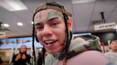Tekashi 6ix9ine Claims He Broke His Wrist Lacking In The Streets But