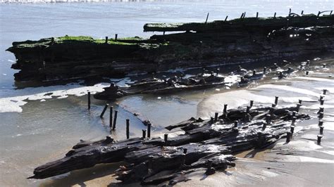 Three Shipwrecks Emerge Simultaneously On Outer Banks Island Raleigh