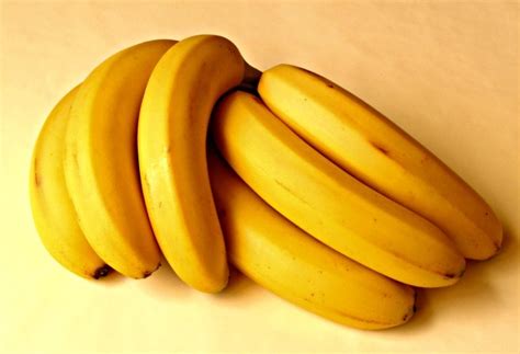 We Go Bananas For Natural Banana Beauty Treatments Live A Green