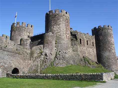 Self Guided City Walks And Treasure Hunts Curious About Conwy