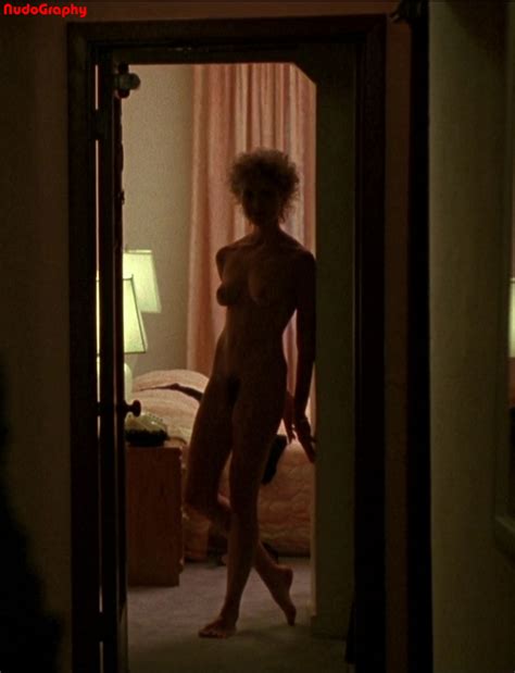 Nude Celebs In Hd Annette Bening Picture Original Annette