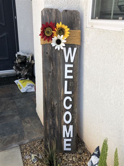 Rustic Welcome Sign Picket Fence Crafts Fence Post Crafts Wooden