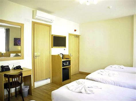 293 grays inn rd kings cross, london wc1x 8qf 20 7278 8025 Kings Cross Inn Hotel, Kings Cross, Central London