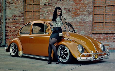 Volkswagen Maggiomodelli Beetle Volkswagen And Sexy Girl