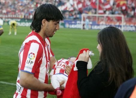 Sergio aguero with hot wife karina. All Football Players: Sergio Aguero Wife Maradona 2012
