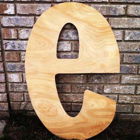 18 Creative Ideas To Decorate Your Home With Letters