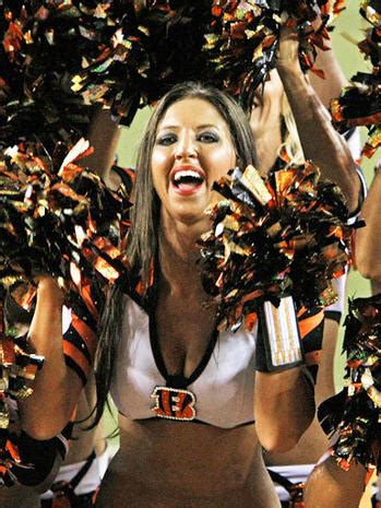 Former Cincinnati Bengals Cheerleader Sarah Jones Photo Pictures CBS News
