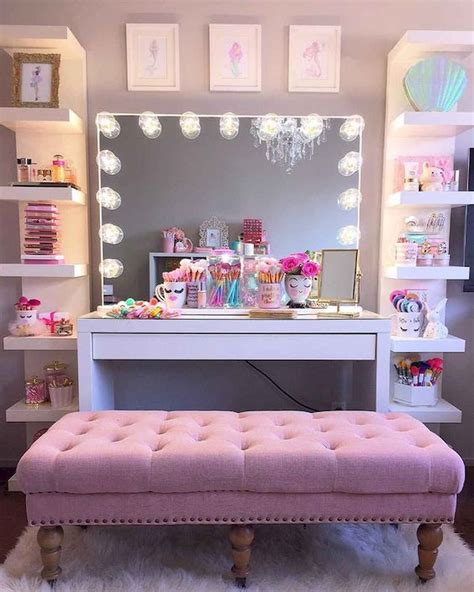 60 Lovely Makeup Rooms Decor Ideas And Remodel 11 Makeup Room Decor