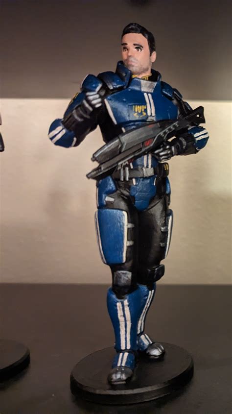 Mass Effect Kaidan Alenco Statue 3d Gedruckt・cults