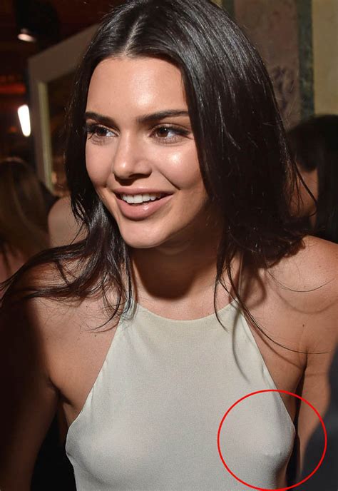 Kendall Jenner Has Been Flaunting Her Nipple Piercing Daily Star