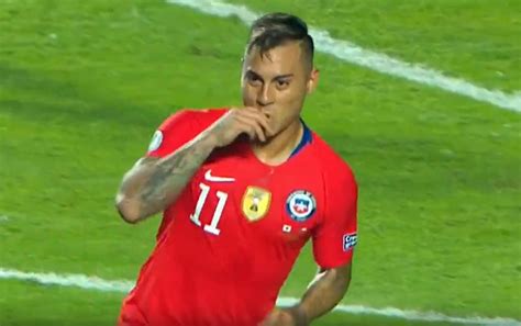Eduardo jesús vargas rojas (spanish pronunciation: VIDEO: Eduardo Vargas se destapa con gol ante Japón tras gran jugada colectiva de Chile