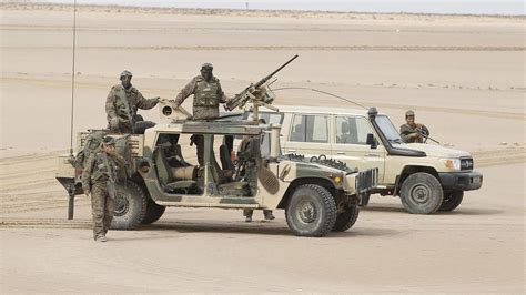 Tunisia Kills 5 Militants Near Libyan Border Al Arabiya English