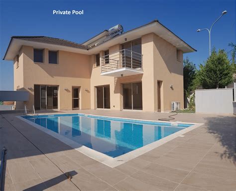 Luxurious Villas With Sea Views For Sale In Tourist Area Pyrgos