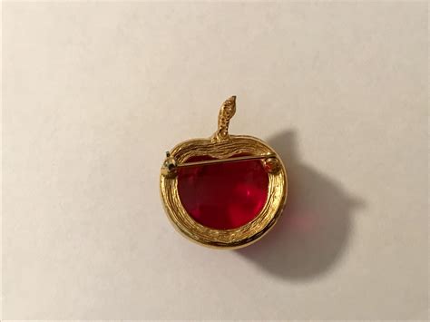 Sarah Coventry Vintage Red Apple Brooch Collectors Weekly