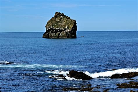 Hafnarberg Sea Cliffs Reykjanes Jason Walsh Flickr