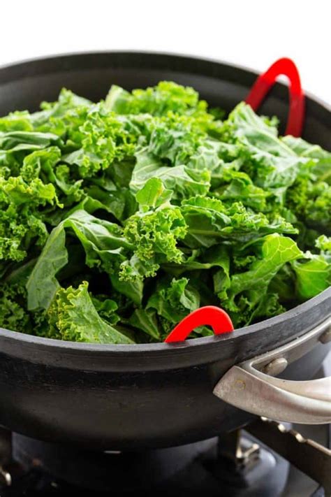 The best way to achieve balance of taste with nutrition how to cook kale this way? Kale 101: Health Benefits & Types - Jessica Gavin