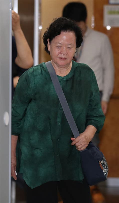 그 후, 소년c와 그 모친, 소년d는 저녁식사를 함께 하고. '이태원 살인사건' 유족, 가해자 손배 '패소'…法 "책임 못 물어 ...