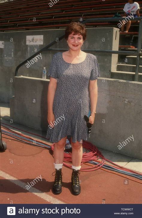 Julia Sweeney Circa Early 90s Looking Very GenX Chic Scrolller