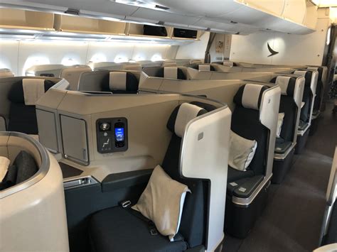 Review Cathay Pacific A350 900 Business Class Bangkok To Hong Kong