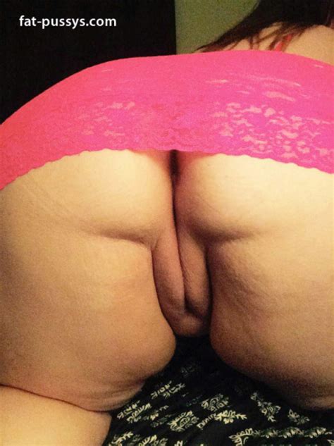 Chubby Nympho Shows Her Big Fat Ass My Xxx Hot Girl