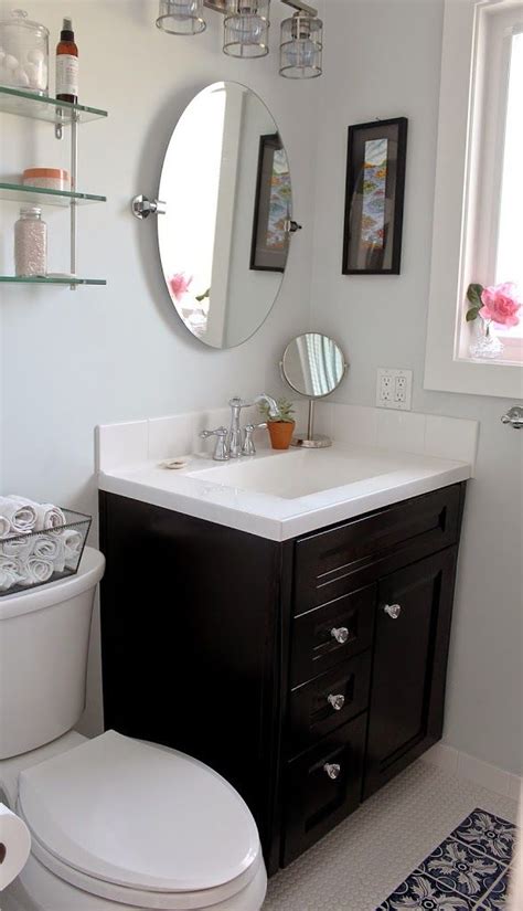 A bathroom makeover — especially on a budget — is the perfect way to model your space according to your taste and needs. BATHROOM RENO: IT'S ALL IN THE DETAILS | Home depot ...