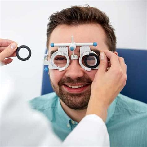 dobry optyk okulista i optomerysta płock zakład optyki okularowej płock
