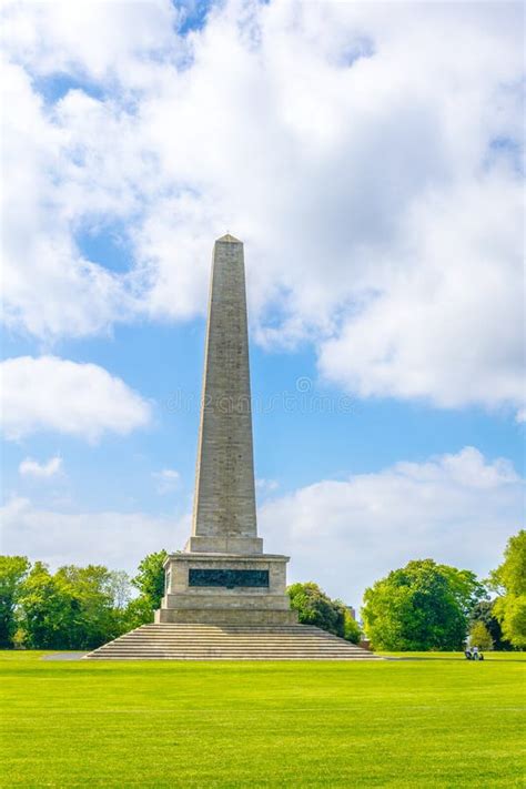 Monument Wellington Dans Le Phoenix Park En Irlande De Dublin Image