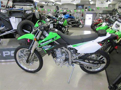 It's not powerful, light or sophisticated. Buy 2013 Kawasaki KLX250 Dual Sport on 2040motos