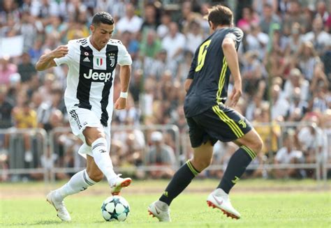 Cristiano Ronaldo Gol Con La Juventus