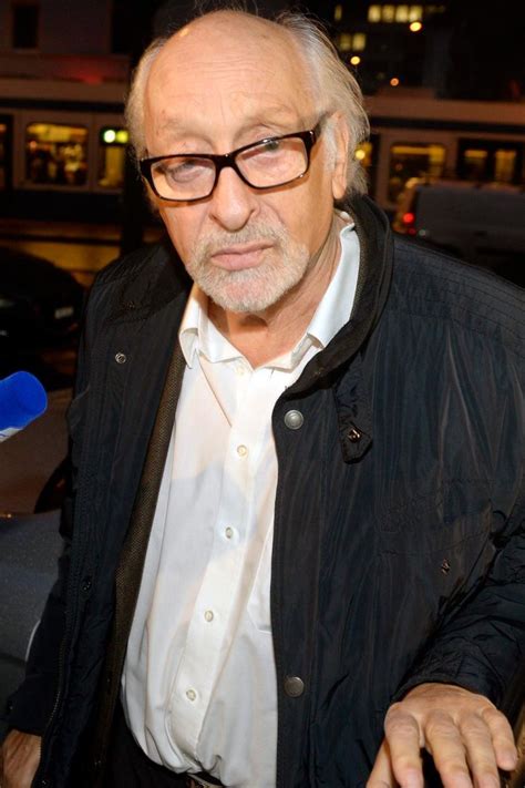 Der deutsche fernsehmoderator, sänger, schauspieler und komiker ist karl bernhard dall (* 1. Karl Dall - Starporträt, News, Bilder | GALA.de