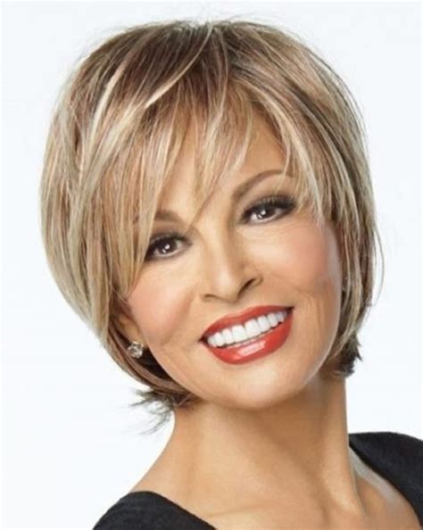 30 Easy Short Hairstyles For Older Women You Should Try Page 3 Of 10