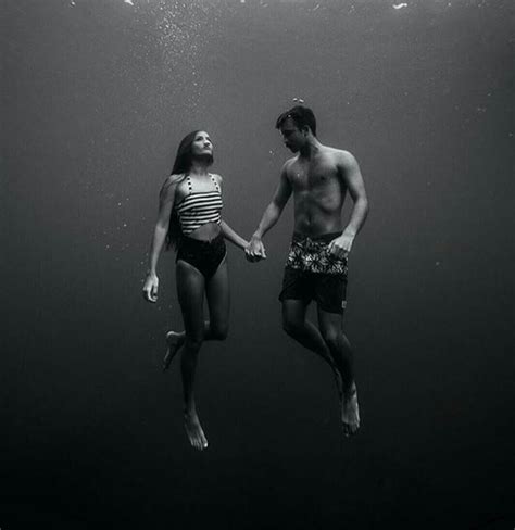 underwater love underwater photoshoot underwater photography couples underwater photography