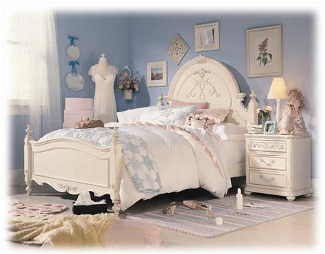 Lea Jessica Mcclintock Romance Panel Bed Furniture 203 9x0 2r At