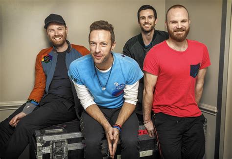 Why Chris Martin Moved To Los Angeles To Make Coldplay S Big And Colorful New Album Coldplay