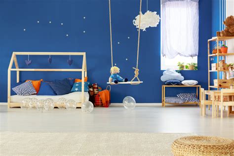 En gaze de coton ou en lin, cette couleur apportera une douceur imparable au couchage. Inspirations pour une chambre d'enfant bleue - monEquerre.fr