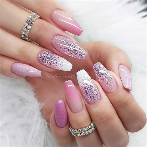 23 Pretty Glitter Ombre Nails That Go With Everything Page 2 Of 2