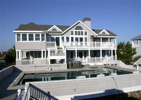 Book your obx oceanfront rental today! Twiddy Outer Banks Vacation Home - The Summer House ...