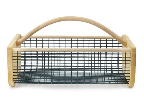 Traditional Gardeners Harvest Basket To Collect Your Harvest In Style