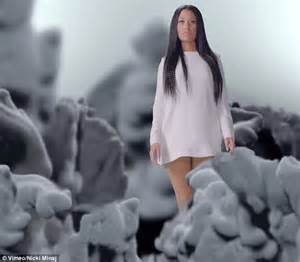 Nicki Minaj Dances Half Naked In Fur Gilet For Pills N Potions Music Video Daily Mail Online