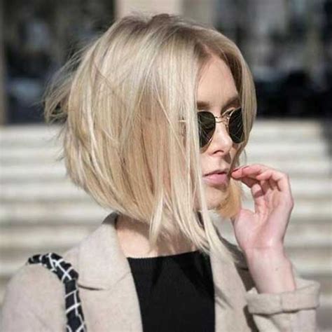 Bobbed haircuts are the most discussed hairstyles of this new year as it has gained wide popularity among the fashion stylists. Modern Short Blonde Hairstyles for Ladies | Short-Haircut.com