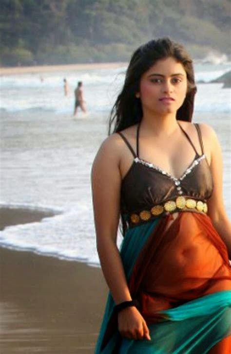 Actress Seethal Sidge Hot Cleavages And Navel Show Stills Fdpixer
