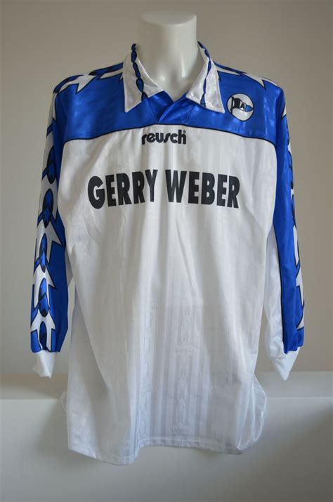 #arminia bielefeld #the only blue football club i'll ever support #even though my team will prob play it's so peaceful knowing whatever the outcome of bayern vs bielefeld will be, i'll feel happy. Arminia Bielefeld 1996-97 Home Kit