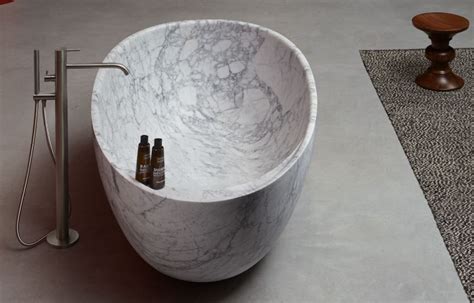 Carrara Marble Freestanding Bathtub From Antoniolupi