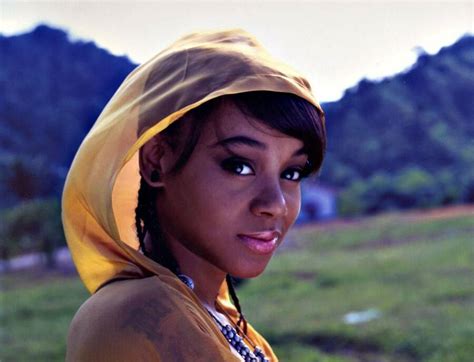 Inside The Untimely Death Of Lisa Left Eye Lopes And The Car