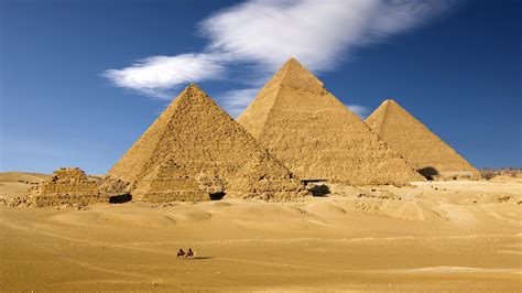 How The Pyramids Of Giza Were Built Ecotravellerguide