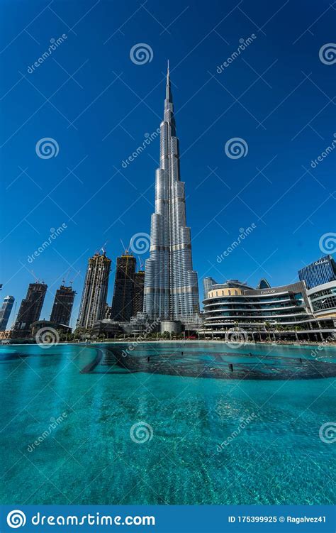 Dubai Uae December 26 2019 View Of The Burj Khalifa With The