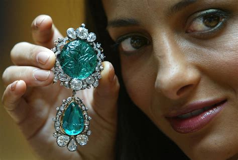 The 45 Most Gorgeous Famous Gems Of All Time The Cut Emerald