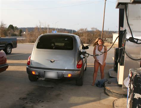 Nude Amateur Busted At The Gas Station Preview April 2010 Voyeur Web